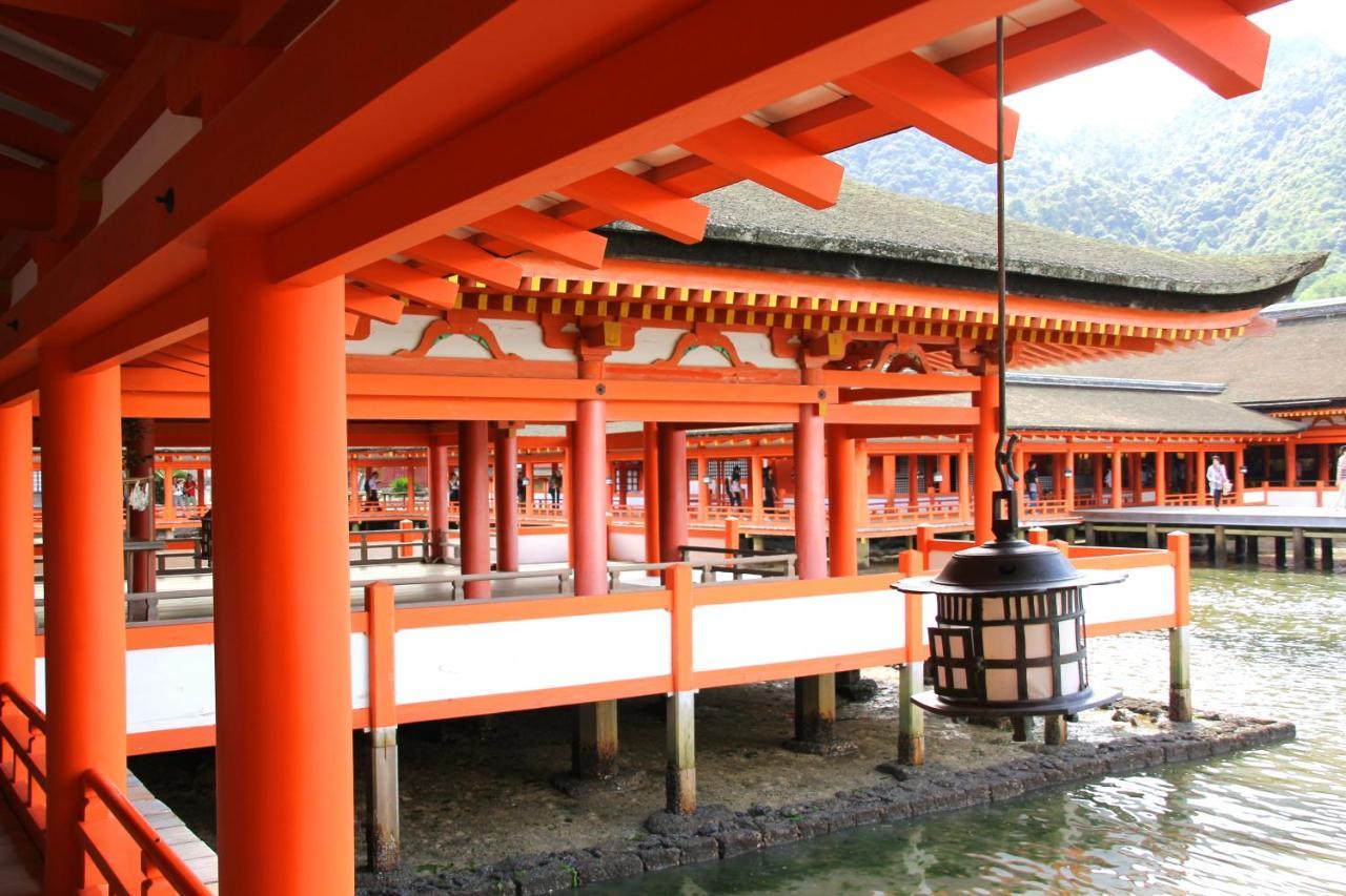 Oyado Tsukiusagi Hatsukaichi Extérieur photo